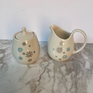 Vintage Caribe‎ Mardi Gras Sugar and Creamer Set 5x3.5 Excellent Condition